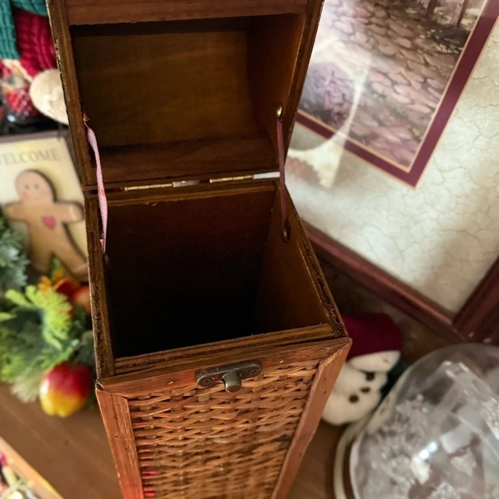 Vintage 1985 Woven Rattan Wooden Wine Box with Brass Handle and Clasp